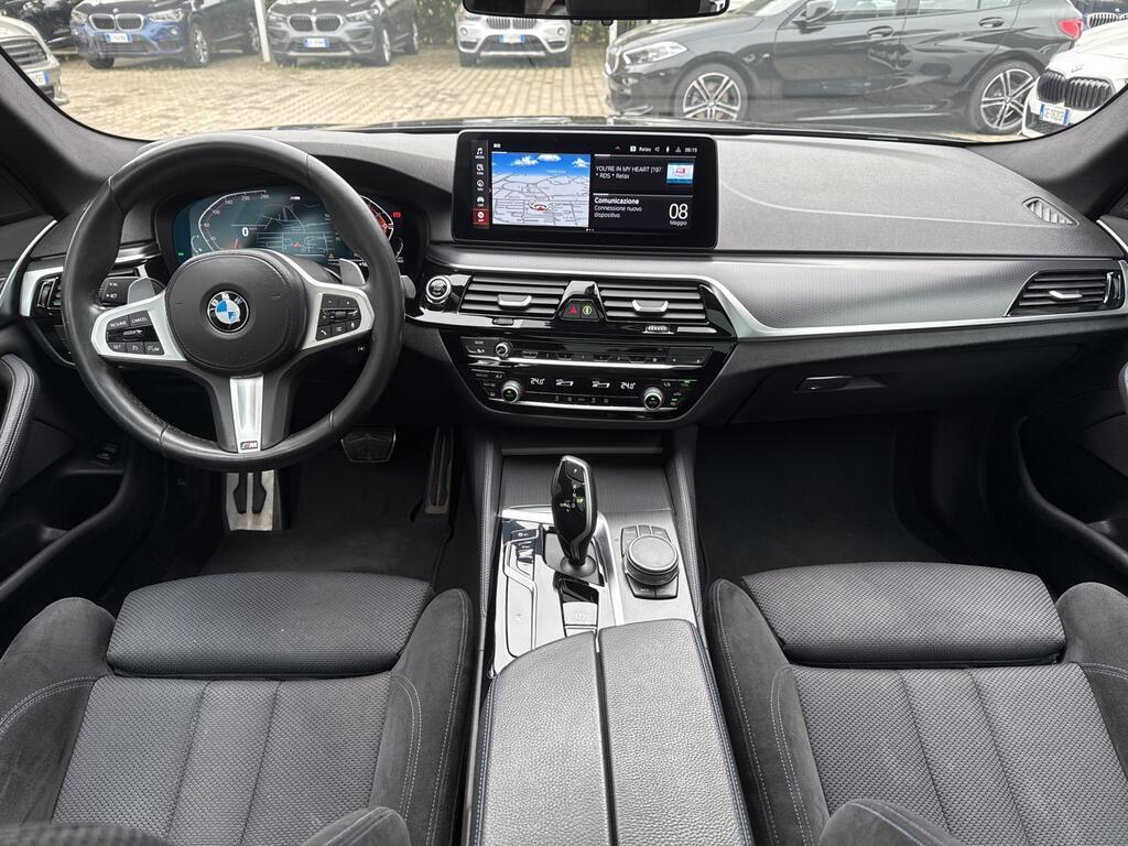 BMW Serie 5 520d Touring mhev 48V xdrive Msport auto