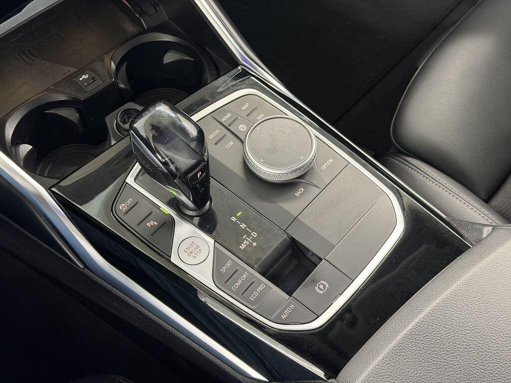 BMW Serie 3 320d Touring mhev 48V xdrive Sport auto