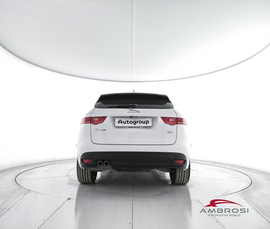 Jaguar F-Pace 2.0d i4 R-Sport awd 180cv auto my18