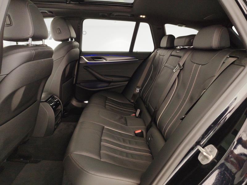 BMW Serie 5 530d Touring mhev 48V xdrive Luxury auto