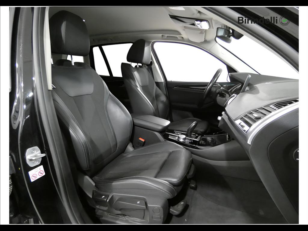 BMW X3 xdrive20d mhev 48V xLine auto