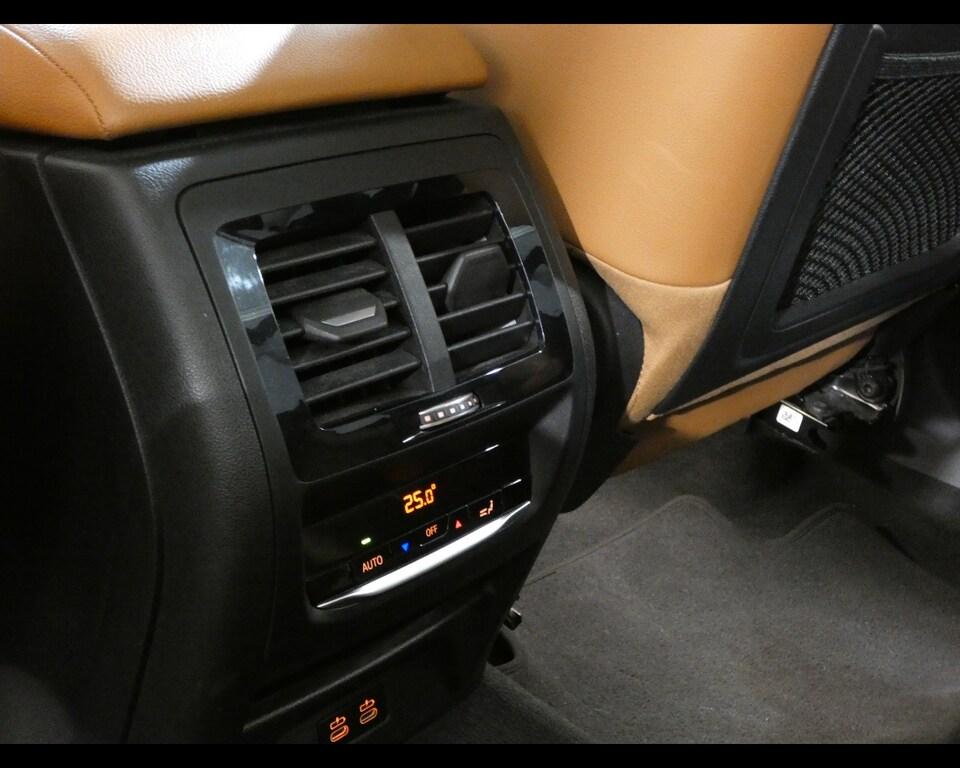 BMW X3 xdrive20d mhev 48V auto