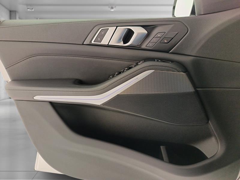 BMW X5 xdrive30d mhev 48V Msport auto