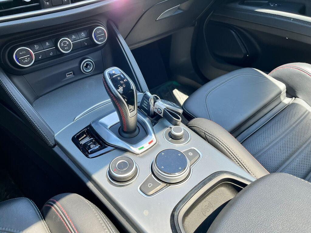 Alfa Romeo Stelvio 2.2 t Competizione Q4 210cv auto