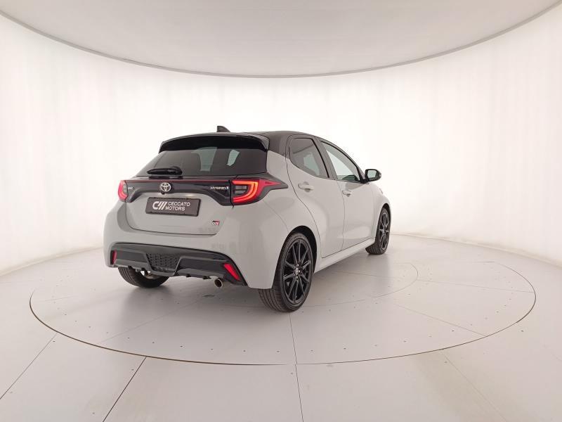 Toyota Yaris 1.5h GR Sport