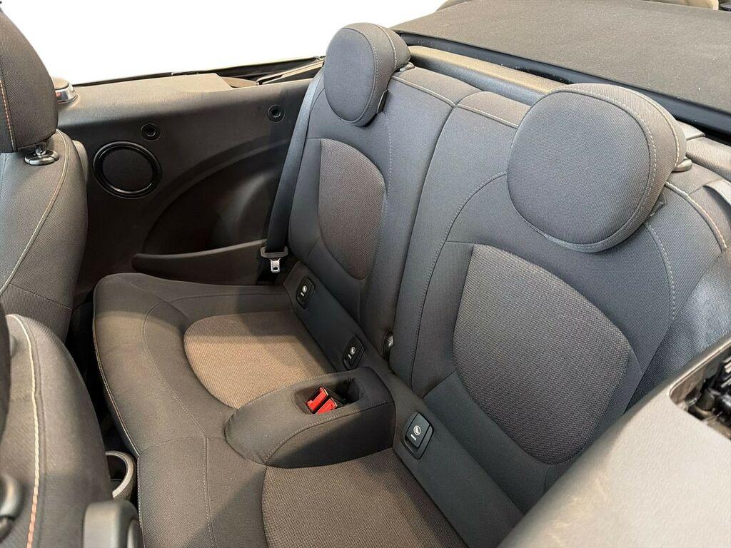 Mini Cooper D Cabrio 1.5 Cooper D