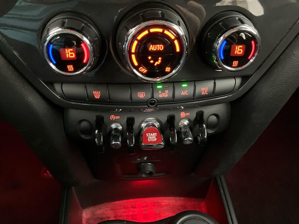 Mini Cooper D Countryman 2.0 D Cooper D Business Auto