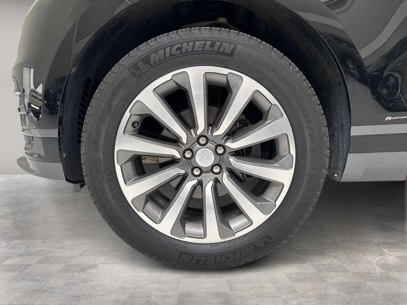 Land Rover Range Rover Velar 2.0d i4 180cv auto my19