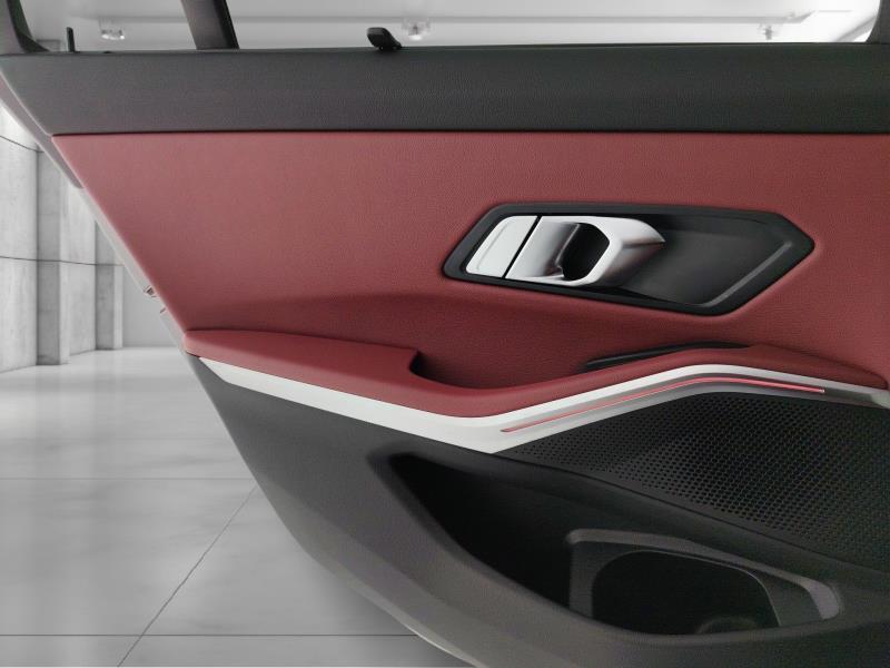 BMW Serie 3 M M340d Touring mhev 48V xdrive auto