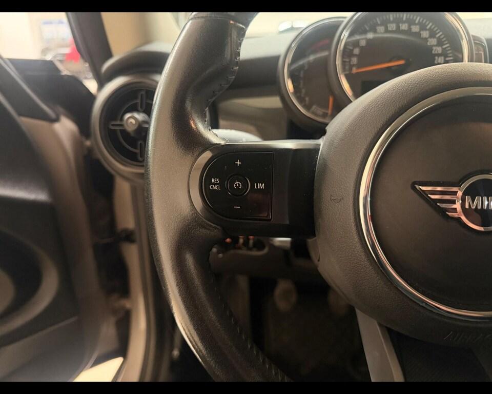 Mini Cooper 1.5 TwinPower Turbo Cooper