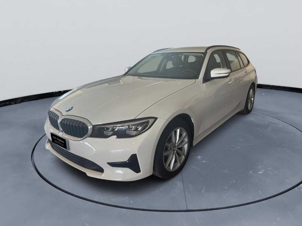 BMW Serie 3 320d Touring mhev 48V auto