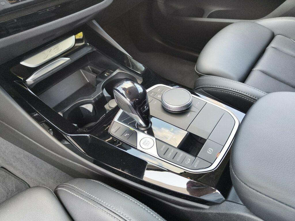 BMW X3 xdrive20i mhev 48V auto