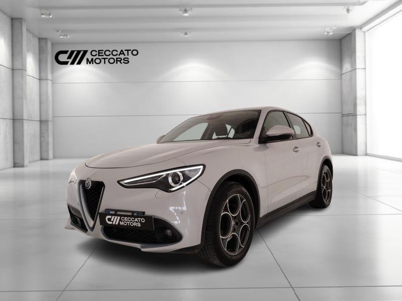 Alfa Romeo Stelvio 2.2 t Business Q4 190cv auto