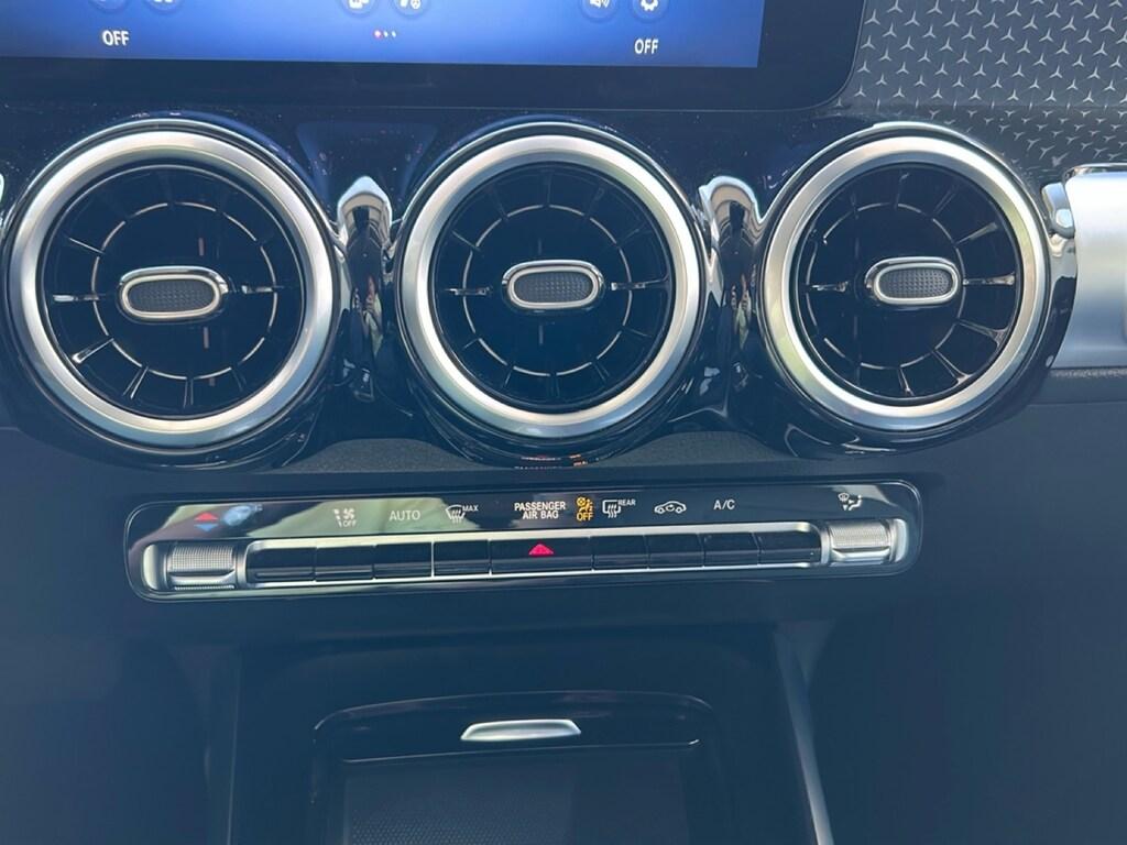Mercedes GLB 180 d Progressive Advanced auto