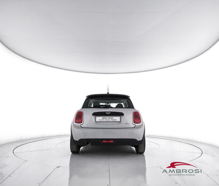 Mini Cooper 1.5 TwinPower Turbo Cooper Hype DCT
