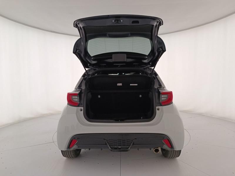 Toyota Yaris 1.5h GR Sport