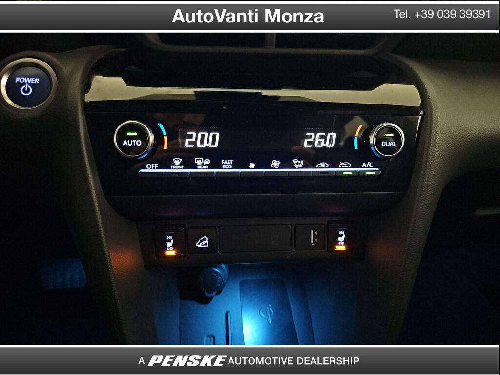 Toyota Yaris Cross 1.5h Premiere awd-i 116cv e-cvt