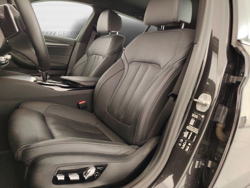 BMW Serie 5 530d Touring mhev 48V xdrive Msport auto