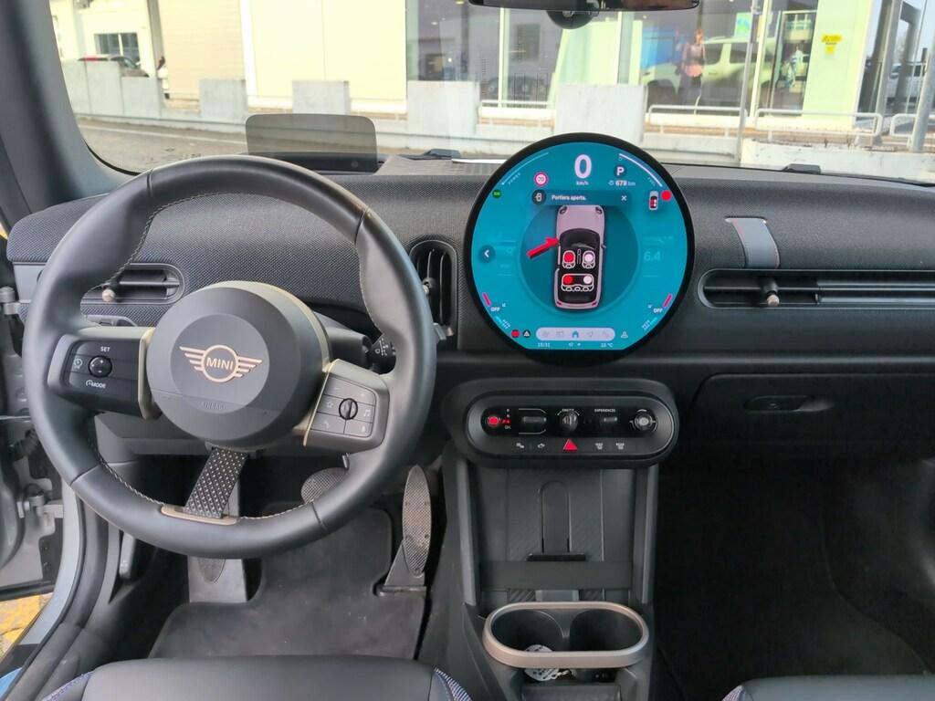 Mini Mini Cooper Cabrio 2.0 C Favoured auto