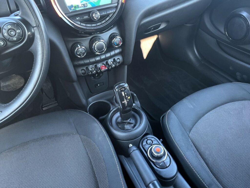 Mini Cooper D Cabrio 1.5 Cooper D Boost Auto