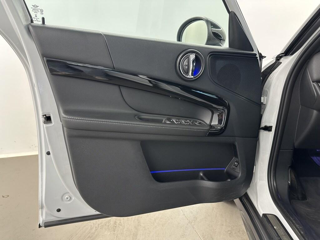 Mini Cooper SD Countryman 2.0 TwinPower Turbo Cooper SD Steptronic