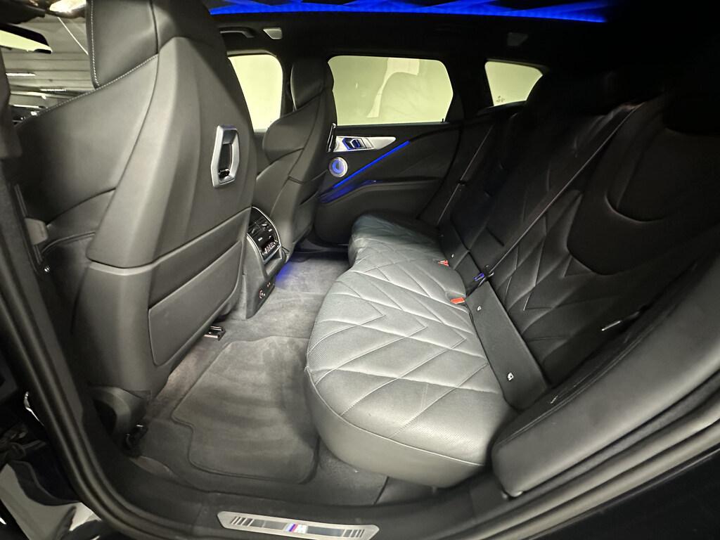 BMW XM 4.4 steptronic