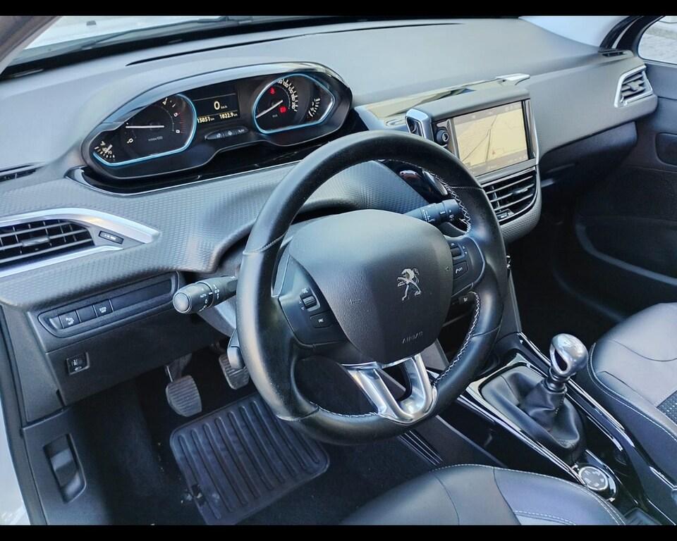 Peugeot 2008 1.5 bluehdi Style s&s 100cv 5marce
