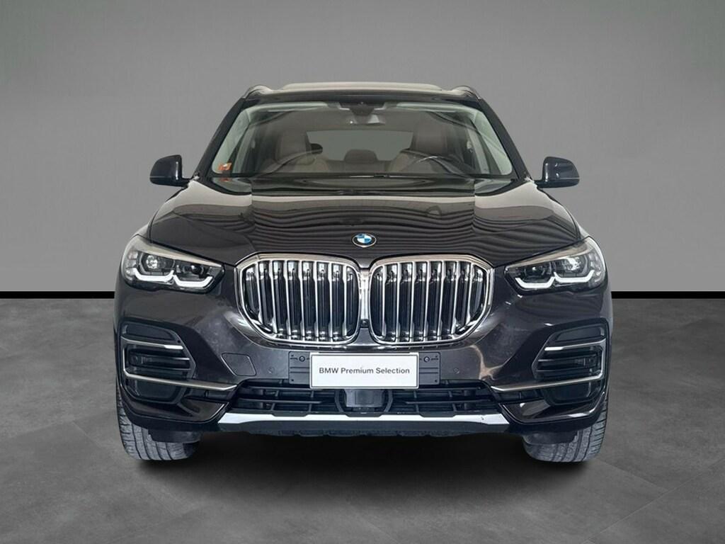 BMW X5 xdrive30d mhev 48V xLine auto
