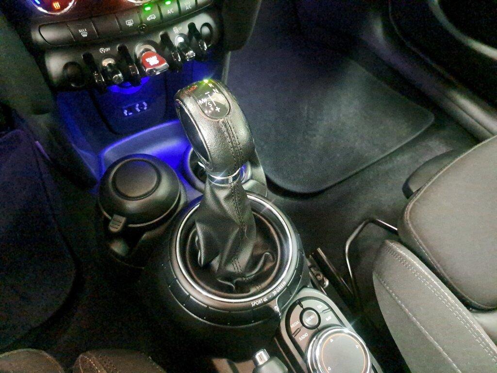 Mini Cooper D 1.5 D Cooper D Hype Auto
