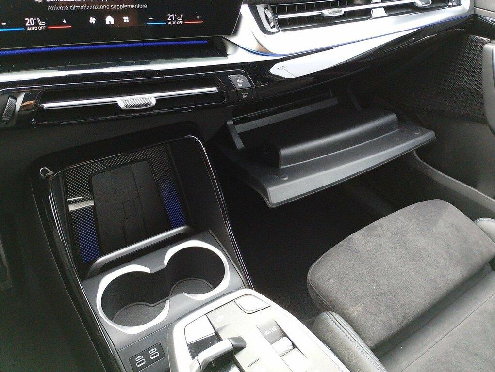 BMW iX2 edrive 20 MSport