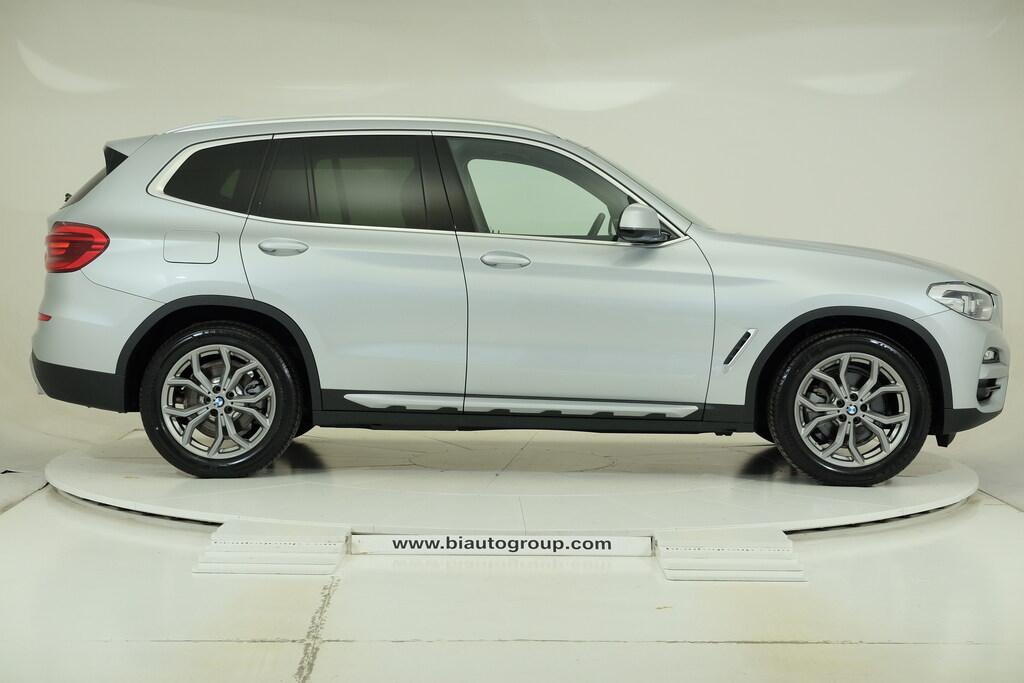 BMW X3 sdrive18d xLine 150cv auto my19