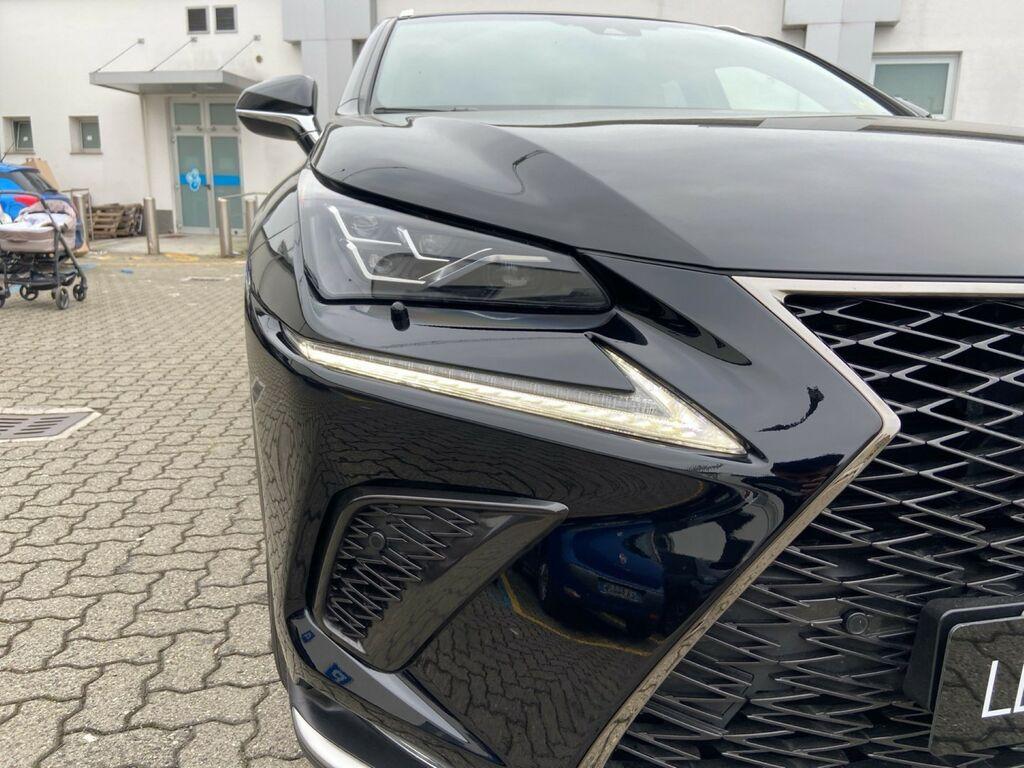 Lexus NX 300 h 2.5 F Sport 4wd cvt