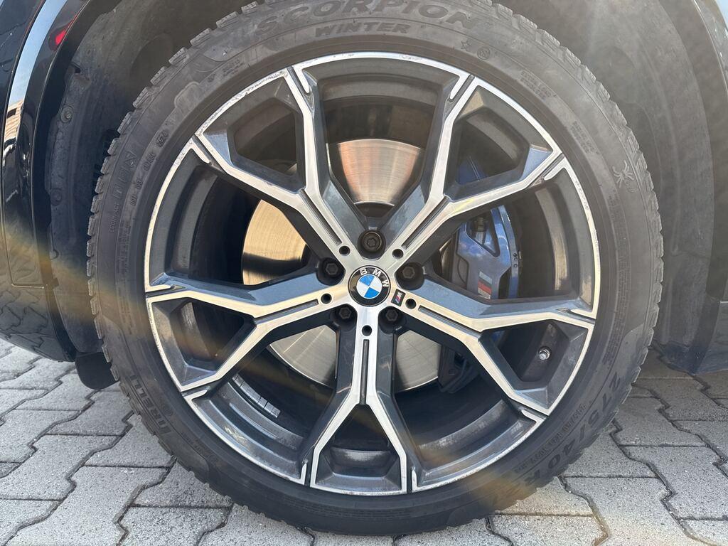 BMW X5 xdrive40d mhev 48V Msport auto