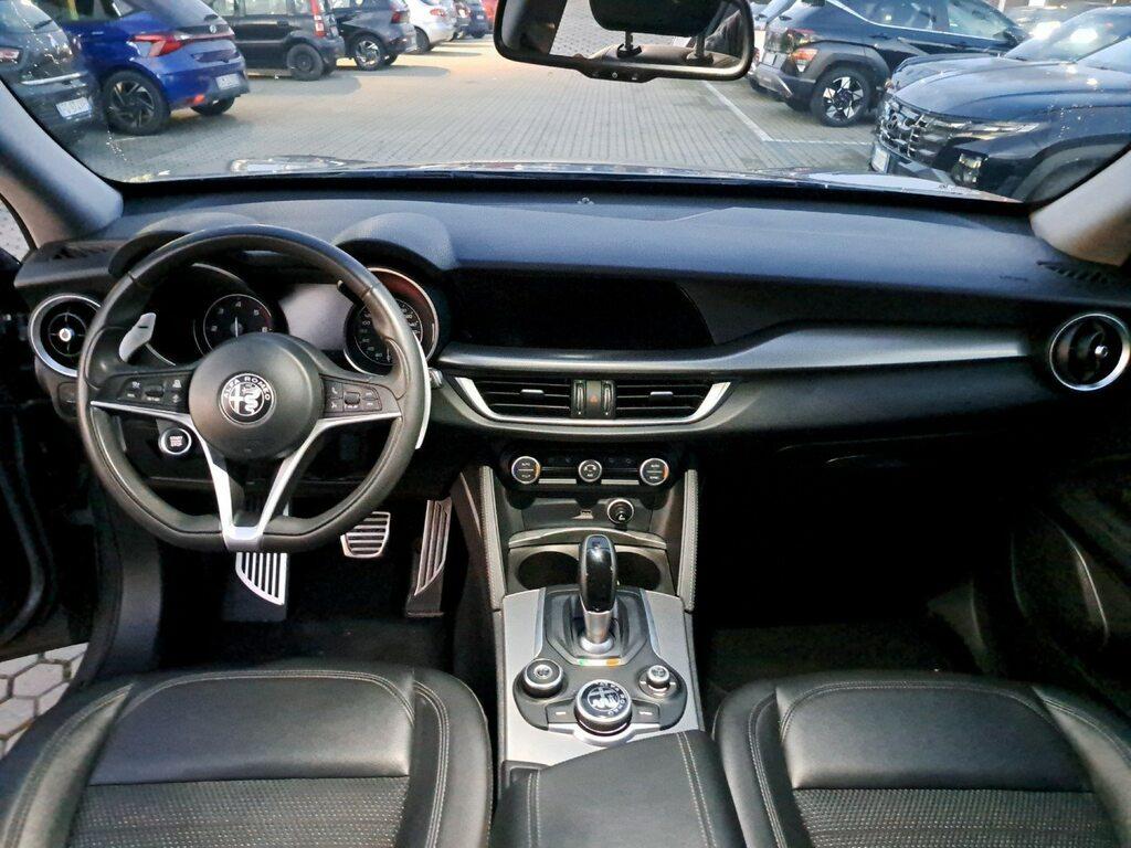 Alfa Romeo Stelvio 2.2 t Executive Q4 210cv auto my19