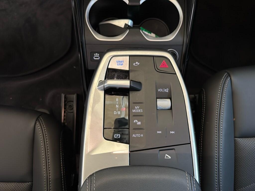BMW iX1 edrive 20 Special Edition