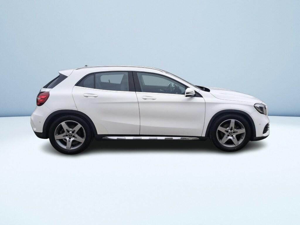 Mercedes GLA 220 Premium 4matic auto