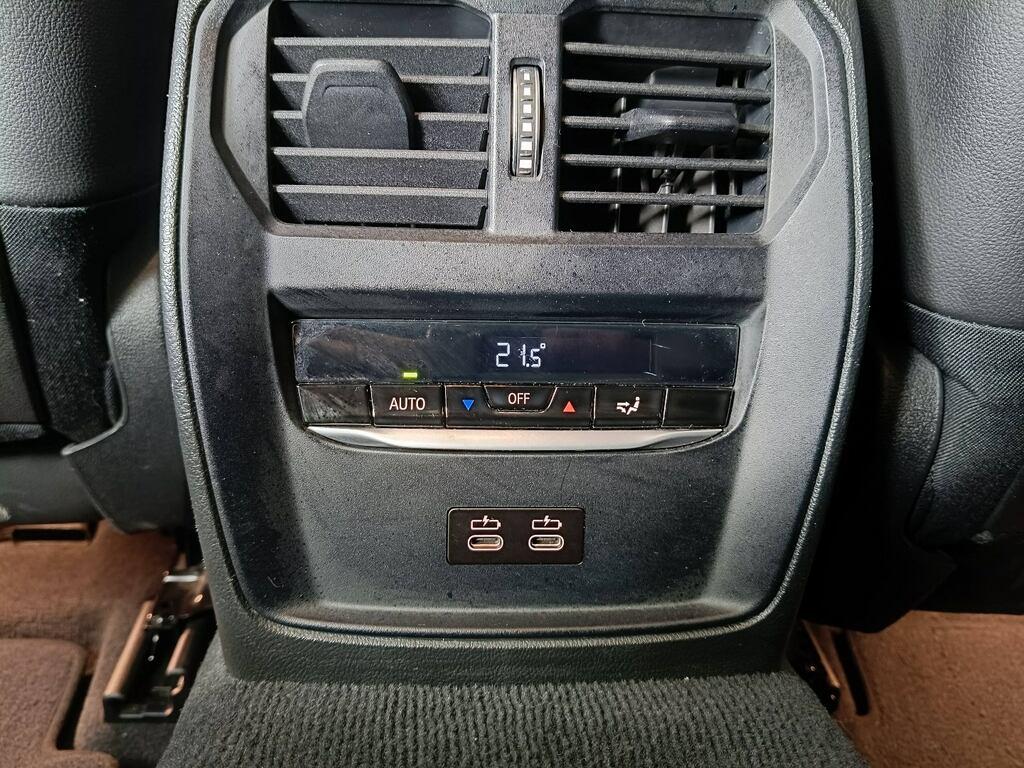 BMW Serie 3 320d Touring mhev 48V xdrive Luxury auto