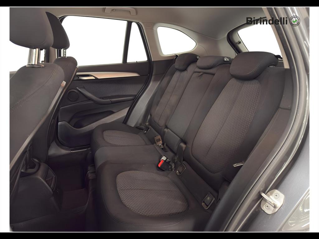 BMW X1 sdrive18i Advantage 136cv