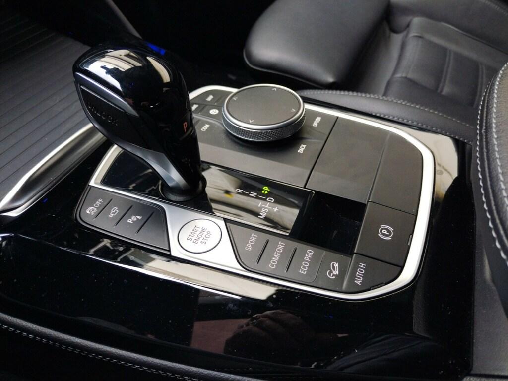 BMW X4 M X4 xdrive M40d mhev 48V auto