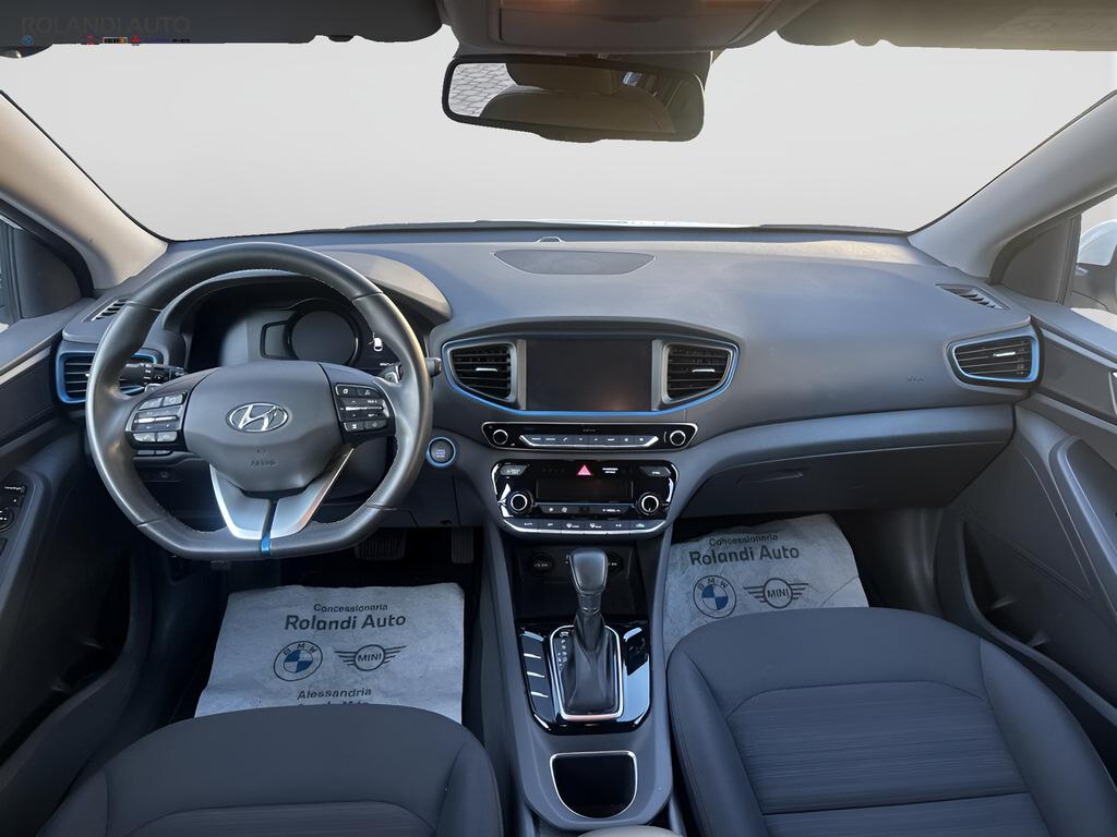 Hyundai Ioniq 1.6 hybrid Style 6dct my19