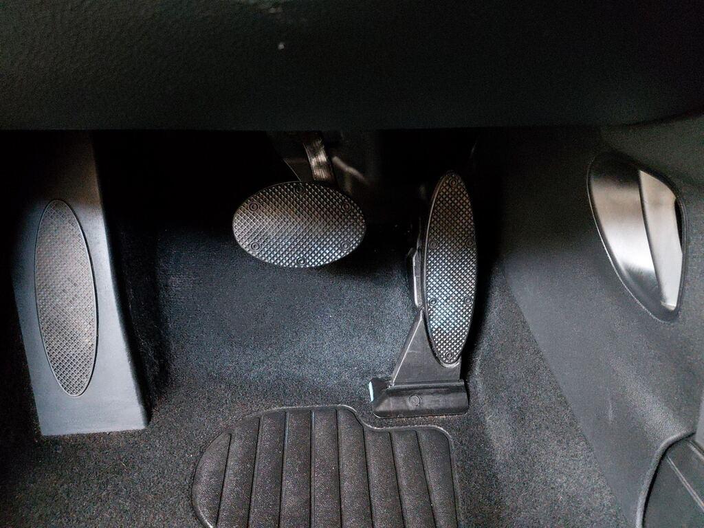 Mini Cooper D 1.5 D Cooper D Boost Auto