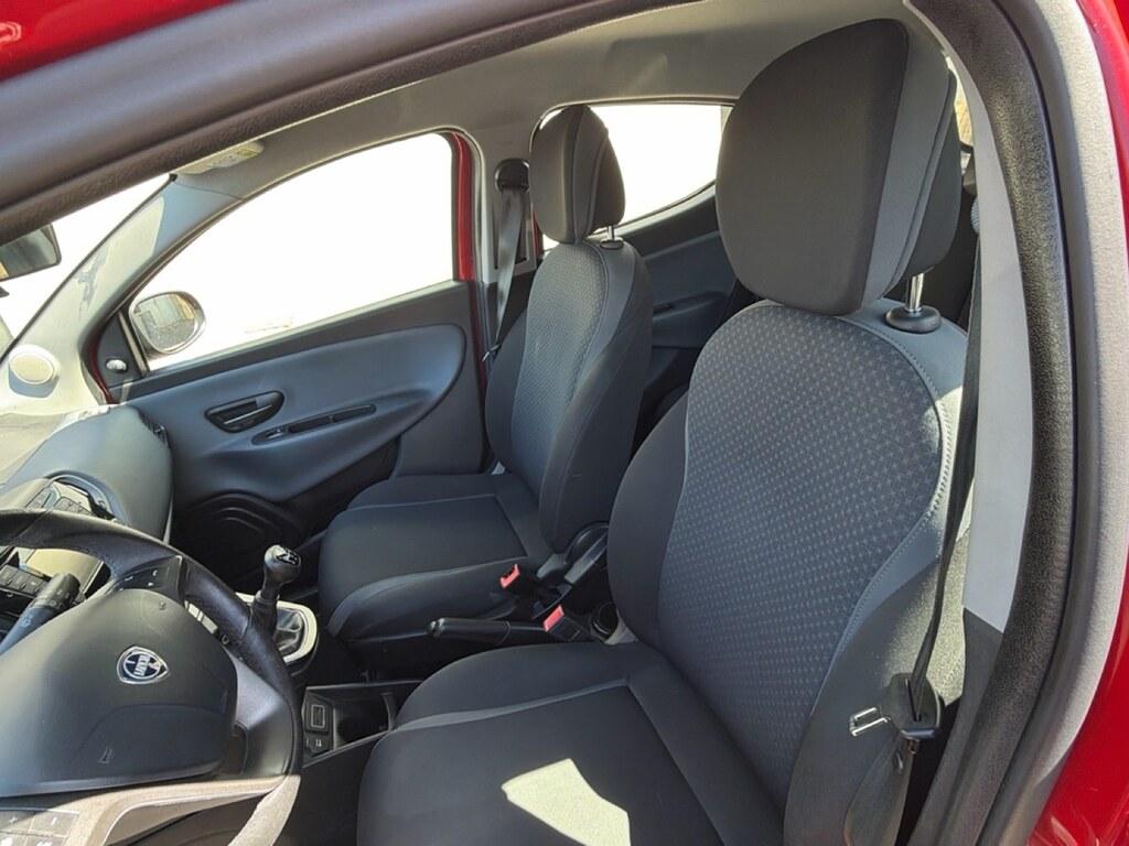 Lancia Ypsilon 1.3 mjt Silver s&s 95cv