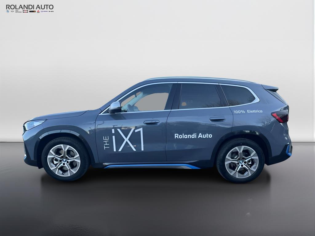 BMW iX1 30 xdrive X-Line