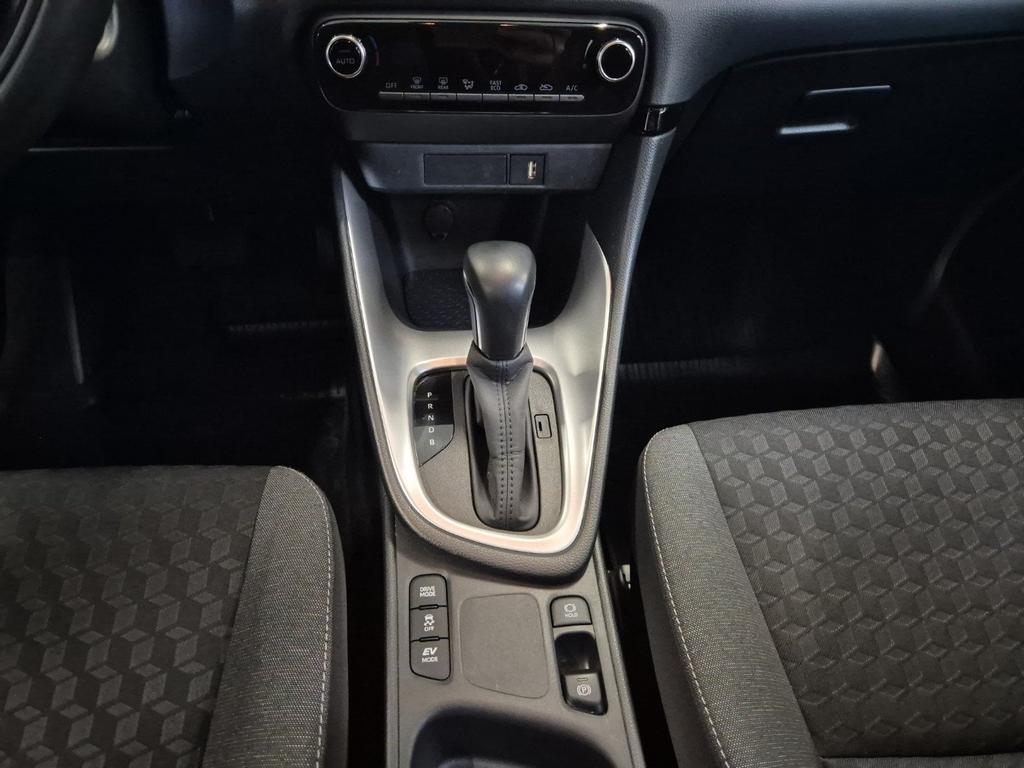Toyota Yaris 1.5 hybrid Trend