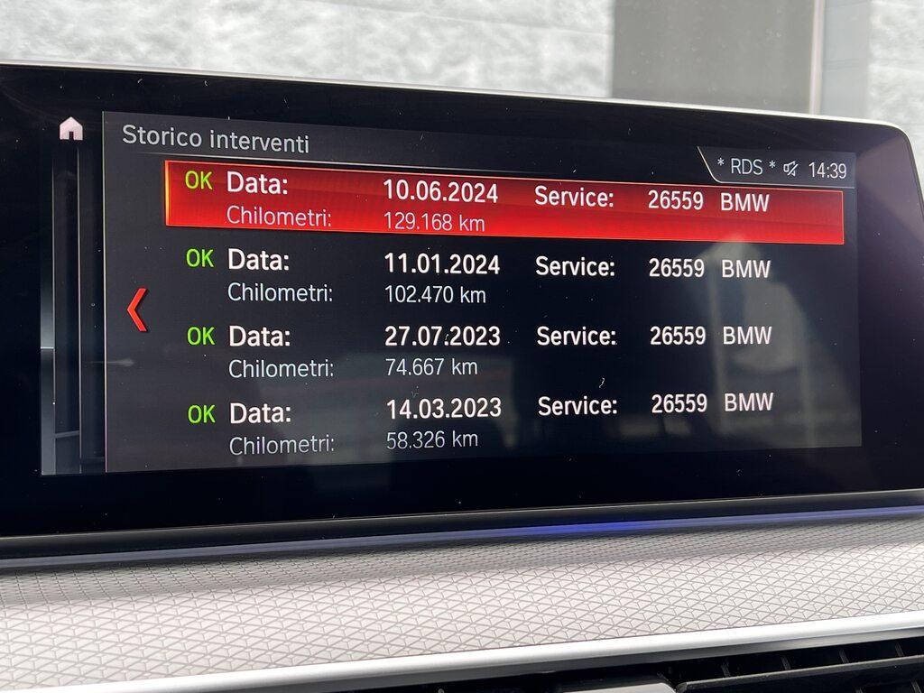 BMW Serie 5 520d xdrive Msport auto