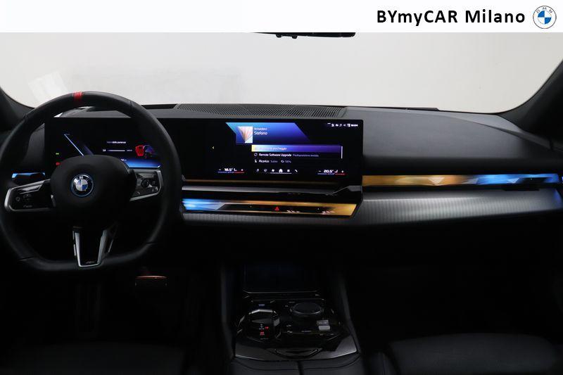 BMW i5 M i5 M60 M Sport Pro