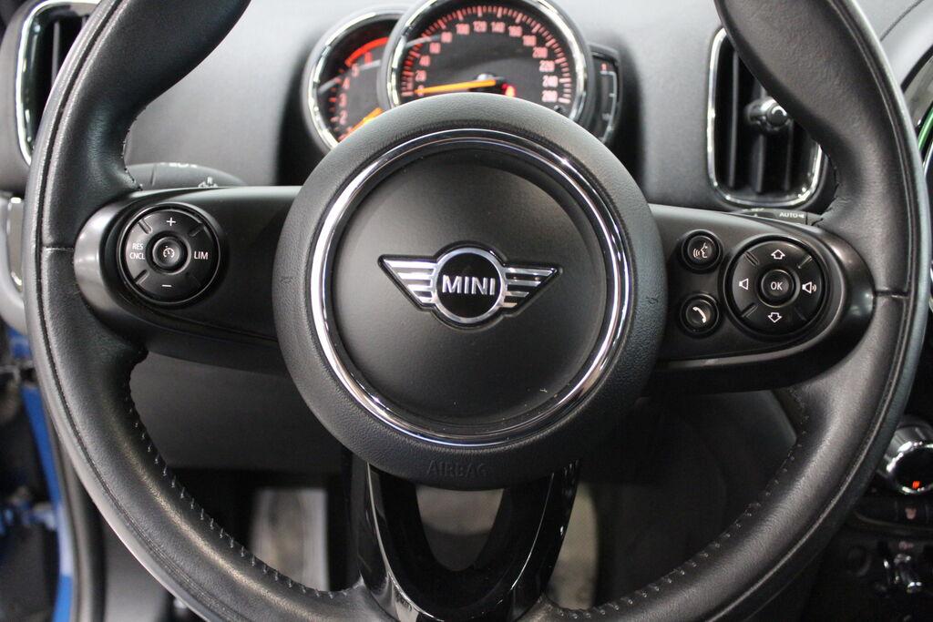 Mini Cooper D Countryman 2.0 TwinPower Turbo Cooper D ALL4 Steptronic