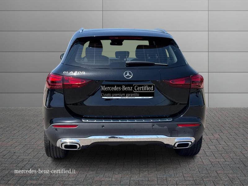 Mercedes GLA 200 Advanced auto