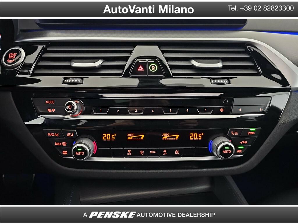 BMW Serie 5 530d Touring mhev 48V xdrive Msport auto