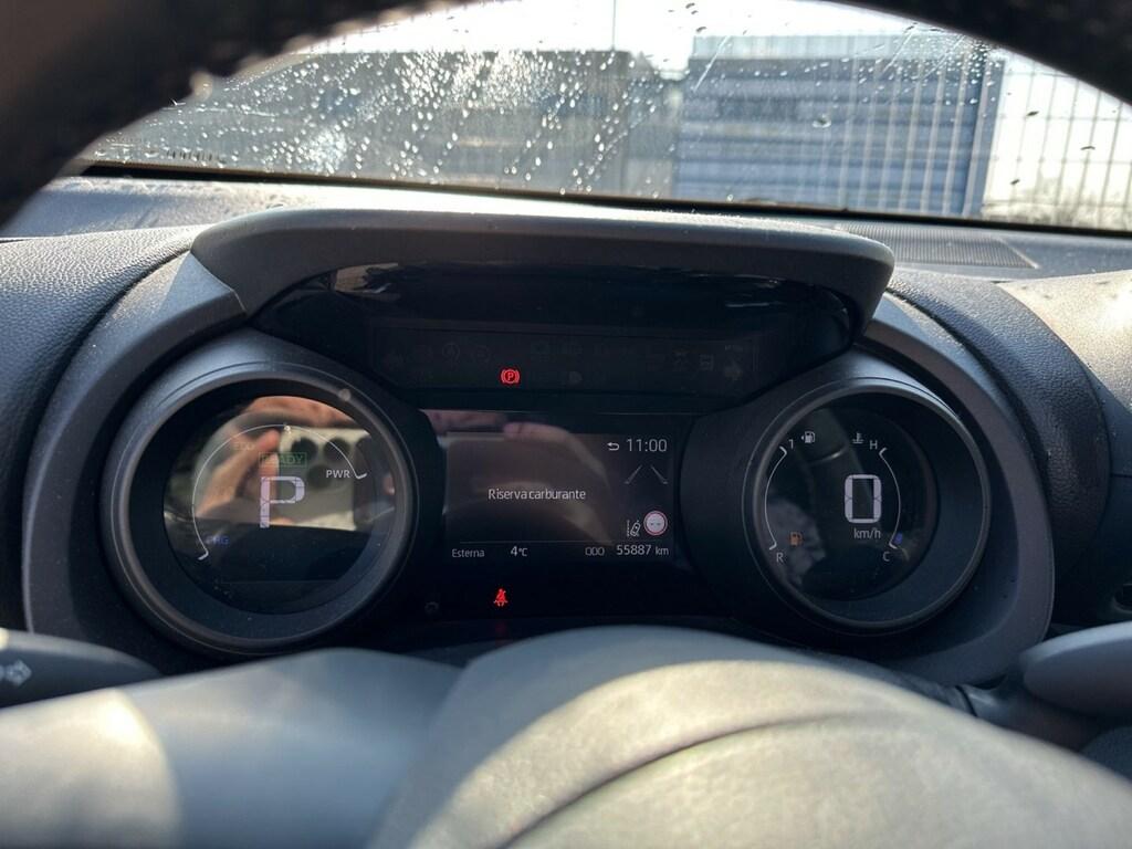 Toyota Yaris 1.5 hybrid Trend